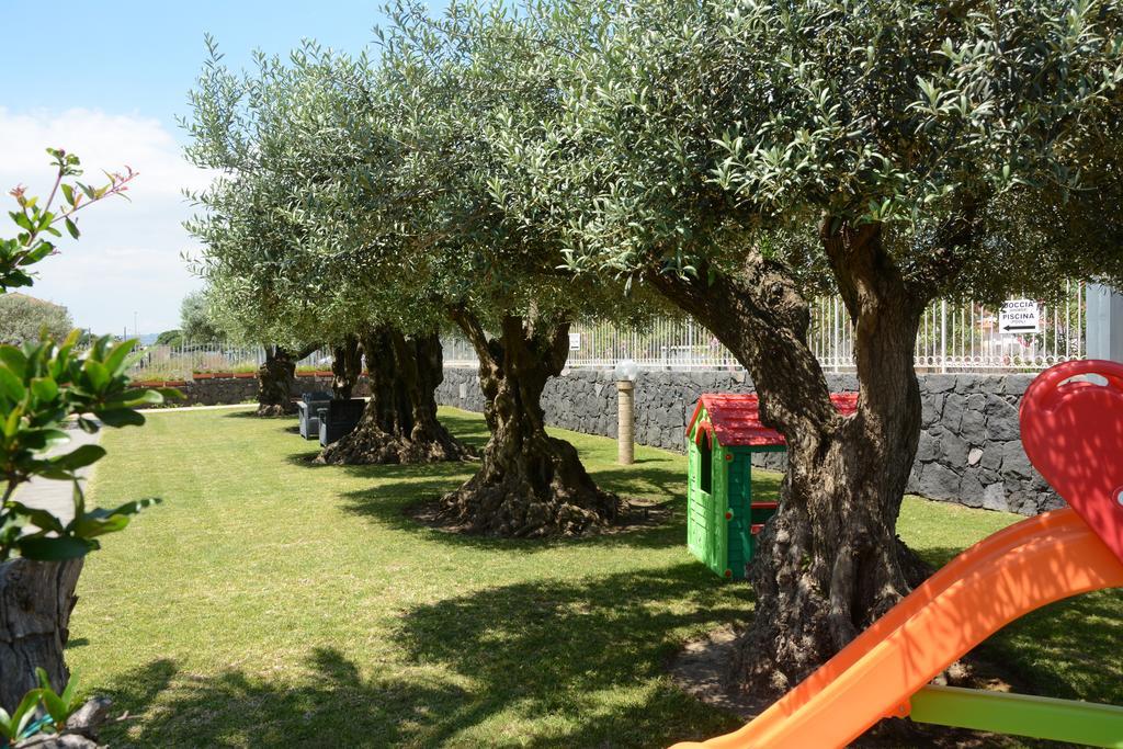 Villa Galati Resort Mascali Exterior foto